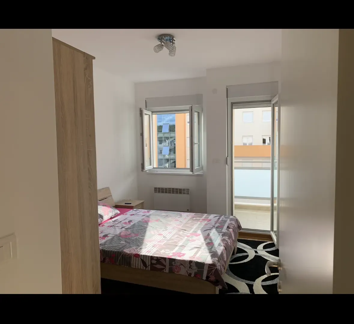 Izdavanje, jednosoban stan, 45m², City Kej, Podgorica