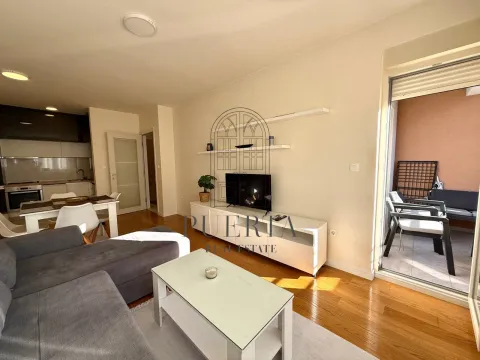 Rent, one bedroom apartment, 47m², Central Point, Podgorica - image 4