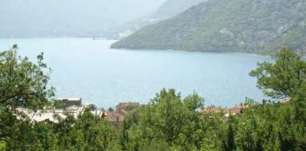 Prodaja, plac, 48400m², Risan, Kotor