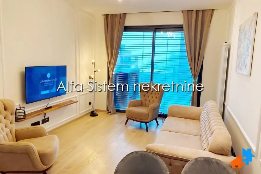 Rent, three bedroom apartment, 70m², Stari Grad, Beograd