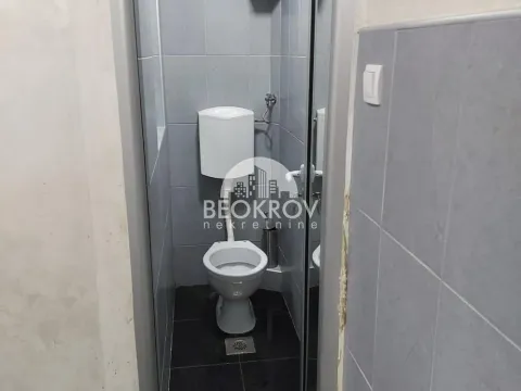 Izdavanje, poslovni prostor, 38m², Stari Grad, Beograd - image 9