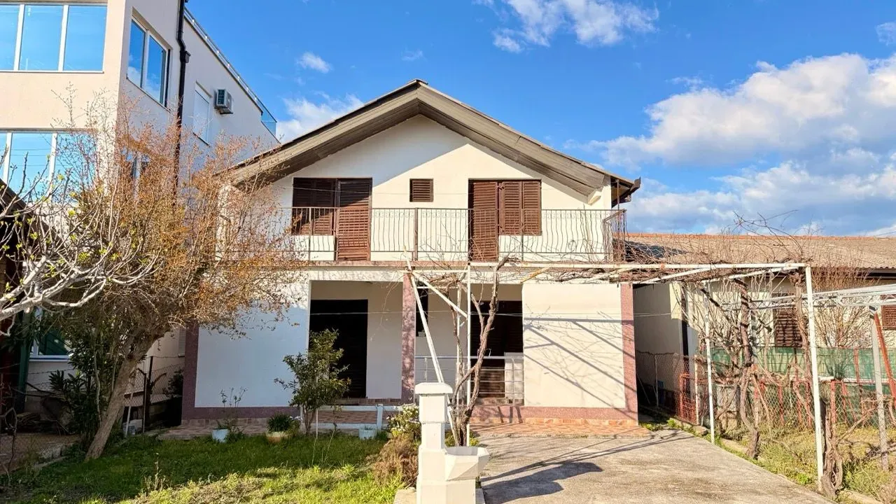 Sale, house, 216m², Donji Štoj, Ulcinj