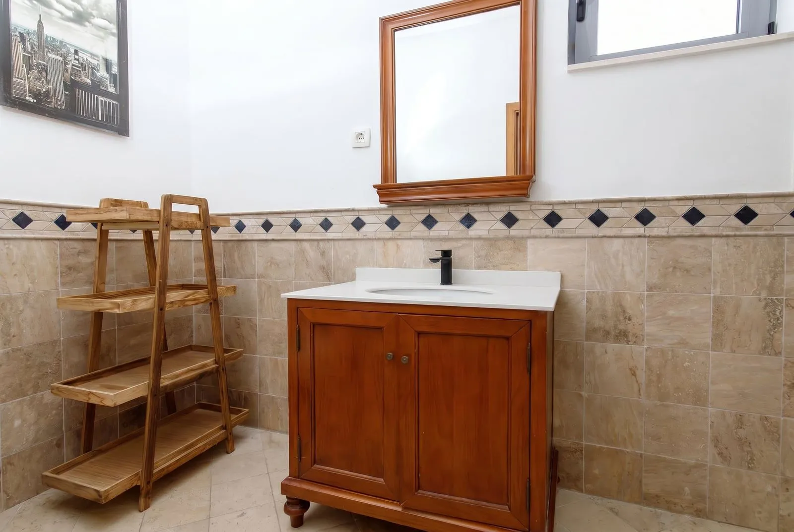 Prodaja, četvorosoban stan, 110m², Risan, Kotor