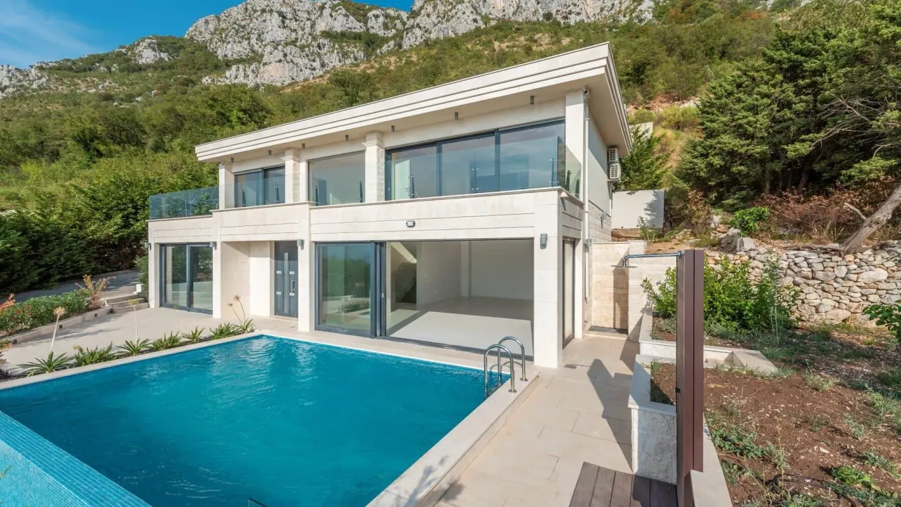 Sale, house, 327m², Tudorovići, Budva