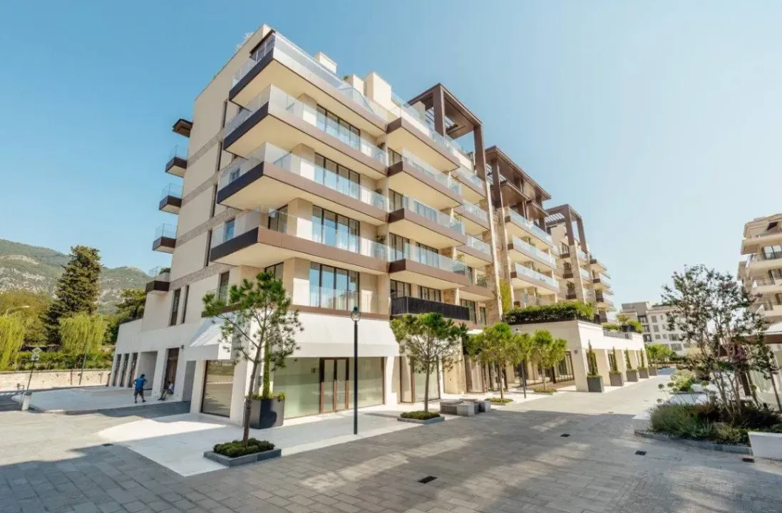 Prodaja, dvosoban stan, 136m², Porto Montenegro, Tivat
