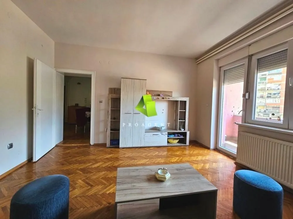 Rent, office space, 50m², Medijana, Niš