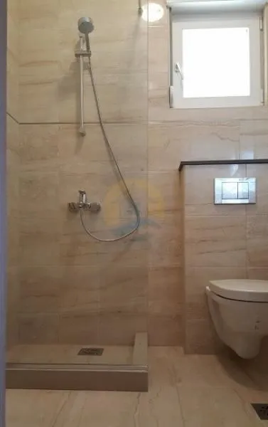 Sale, two bedroom apartment, 108m², Dobrota, Kotor