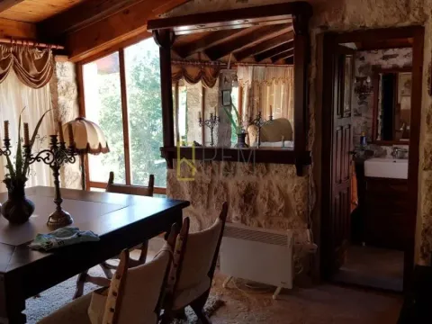 Prodaja, kuća, 178m², Rijeka Crnojevića, Cetinje - image 10