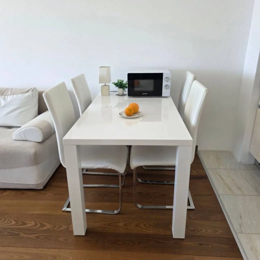 Stan-na-dan, jednosoban stan, 44m², Pržno, Budva