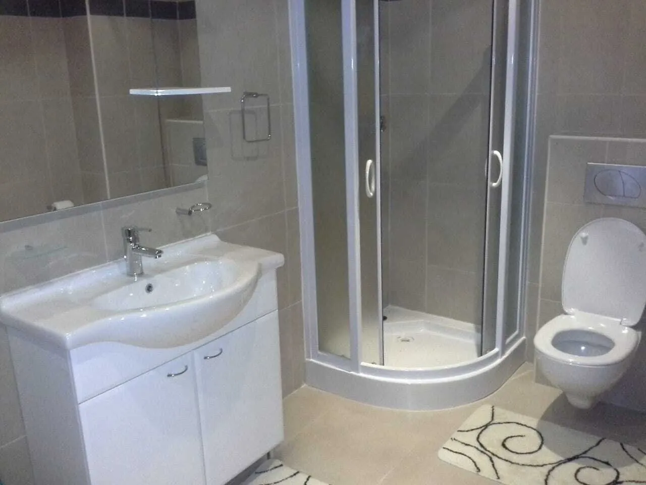 Prodaja, stan, 67m², Pržno, Budva
