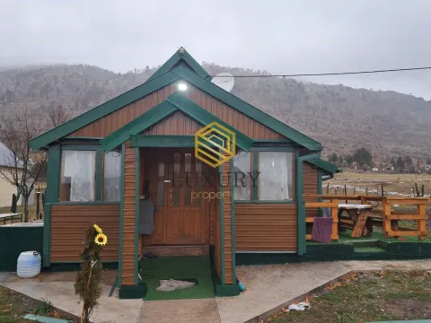 Prodaja, kuća, 54m², Kuče, Podgorica - image 1