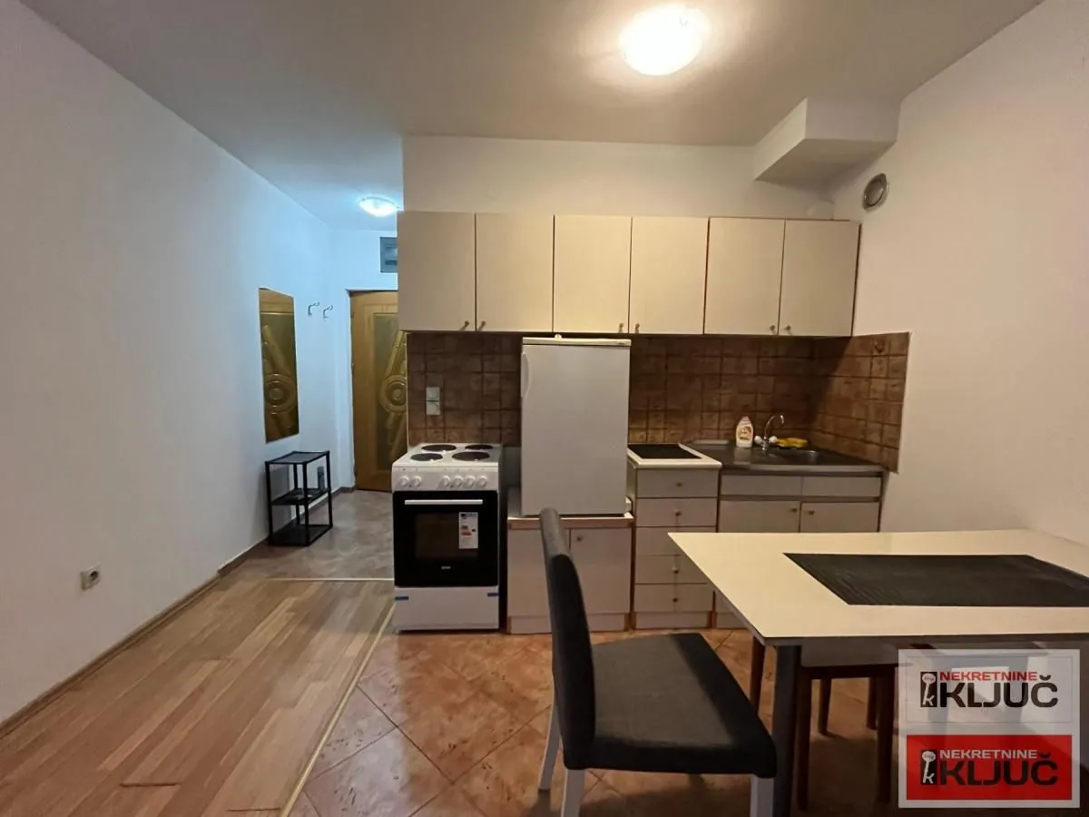 Rent, studio apartment, 31m², Spens, Novi Sad Sve Podlokacije