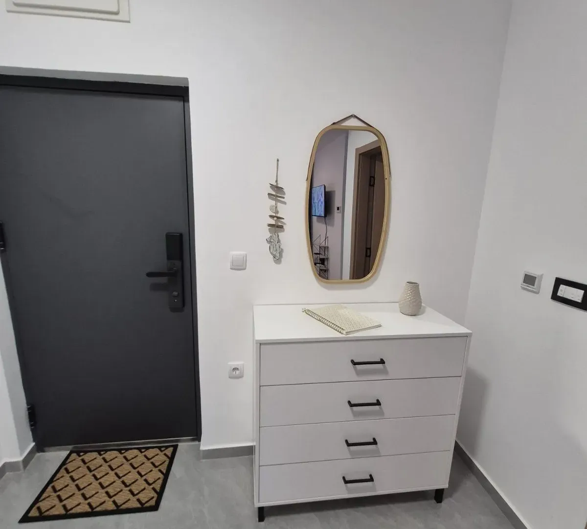 Rent, studio apartment, 37m², Bjeliši, Bar