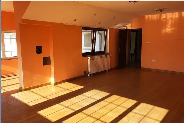 Rent, office space, 700m², Altina, Beograd