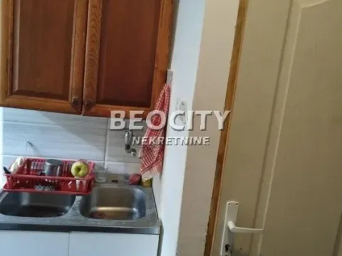 Prodaja, stan, 10m², Gornji grad, Subotica - image 4