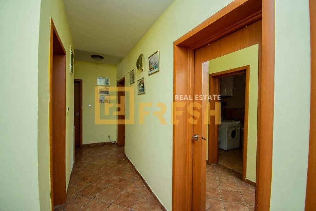 Sale, house, 180m², Donja Gorica, Podgorica