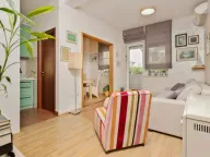 Izdavanje, jednosoban stan, 47m², Sveti Stasije, Kotor - image 8