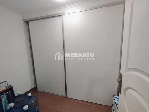 Prodaja, kuća, 249m², Bagljaš, Zrenjanin - image 14