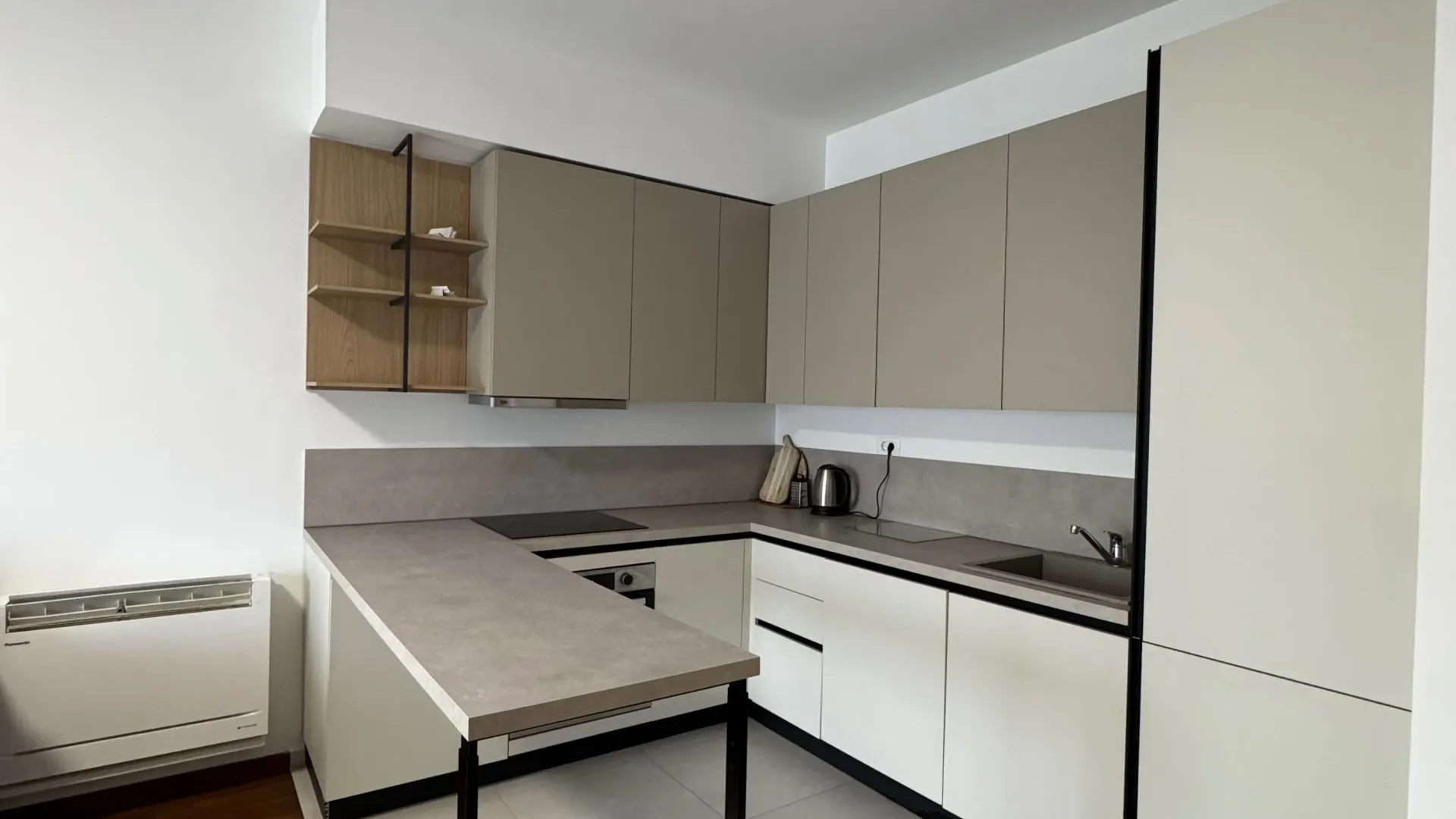 Rent, three bedroom apartment, 90m², Master Kvart, Podgorica