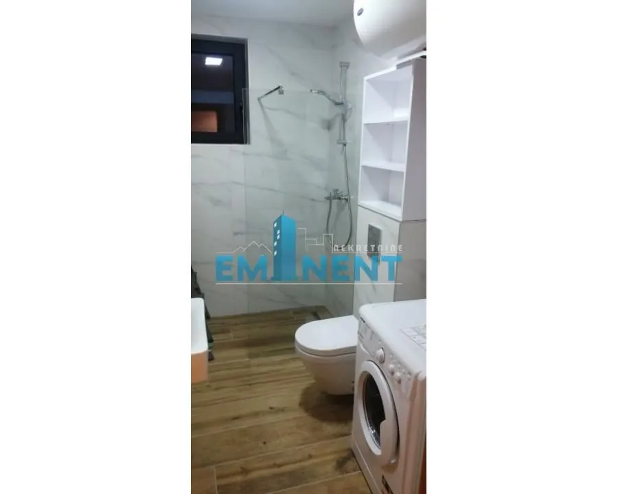 Izdavanje, dvosoban stan, 50m², Lekino Brdo, Voždovac Sve Podlokacije