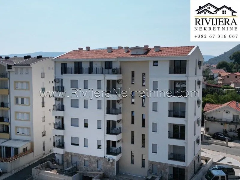 Prodaja, trosoban stan, 88m², Bijela, Herceg Novi