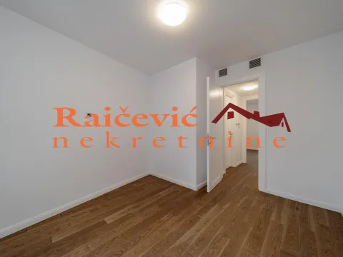 Prodaja, dvosoban stan, 71m², Vračar Sve Podlokacije, Beograd - image 14