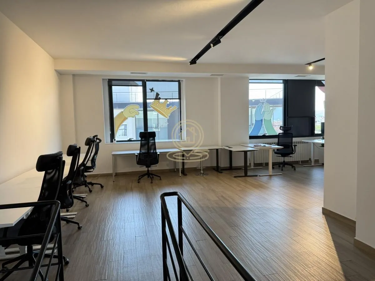 Rent, office space, 312m², Sajmište, Novi Sad