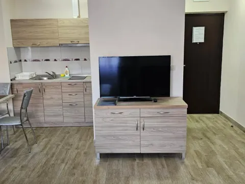 Sale, studio apartment, 30m², Bečići, Budva - image 11