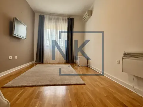 Izdavanje, dvosoban stan, 90m², Preko Morače, Podgorica - image 7