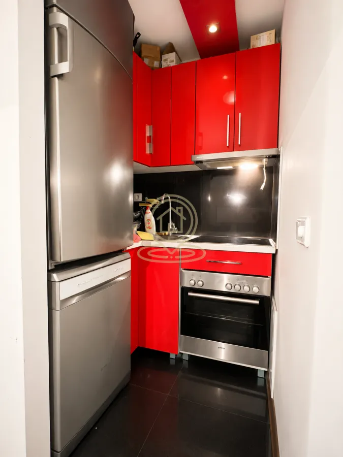 Izdavanje, dvosoban stan, 45m², Salajka, Novi Sad Sve Podlokacije