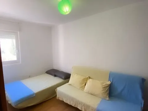 Rent, one bedroom apartment, 40m², Petrovac, Budva - image 2