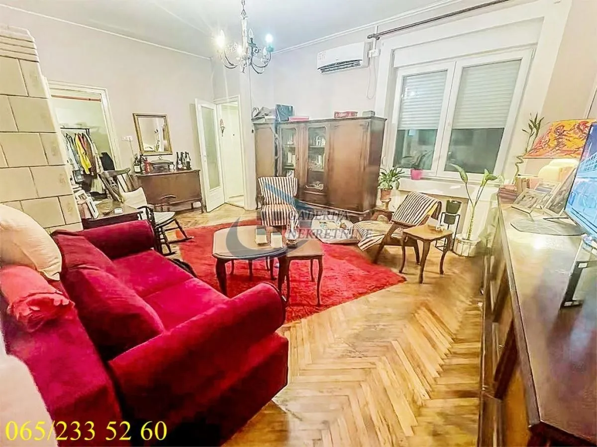 Prodaja, trosoban stan, 97m², Stari Grad, Beograd