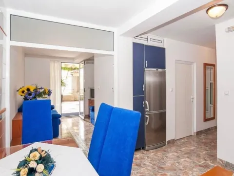 Prodaja, ugostiteljski objekat, 500m², Pržno, Budva - image 15