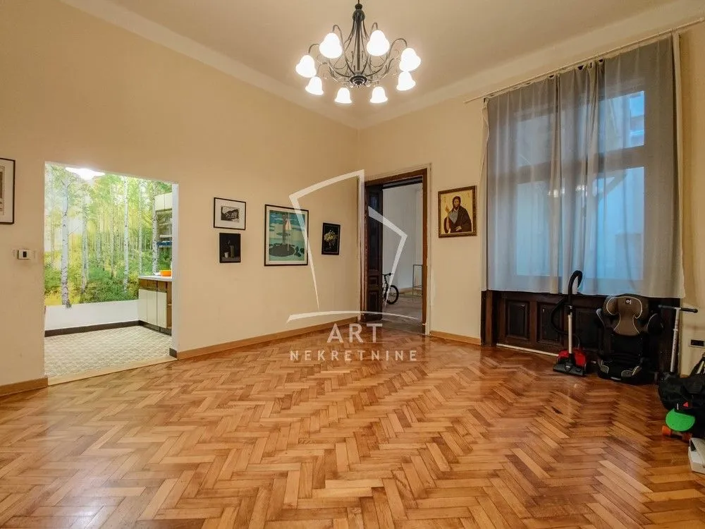 Sale, three bedroom apartment, 160m², Tolicin Venac, Beograd