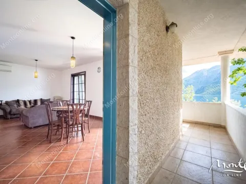Sale, two bedroom apartment, 94m², Kostanjica, Kotor - image 29