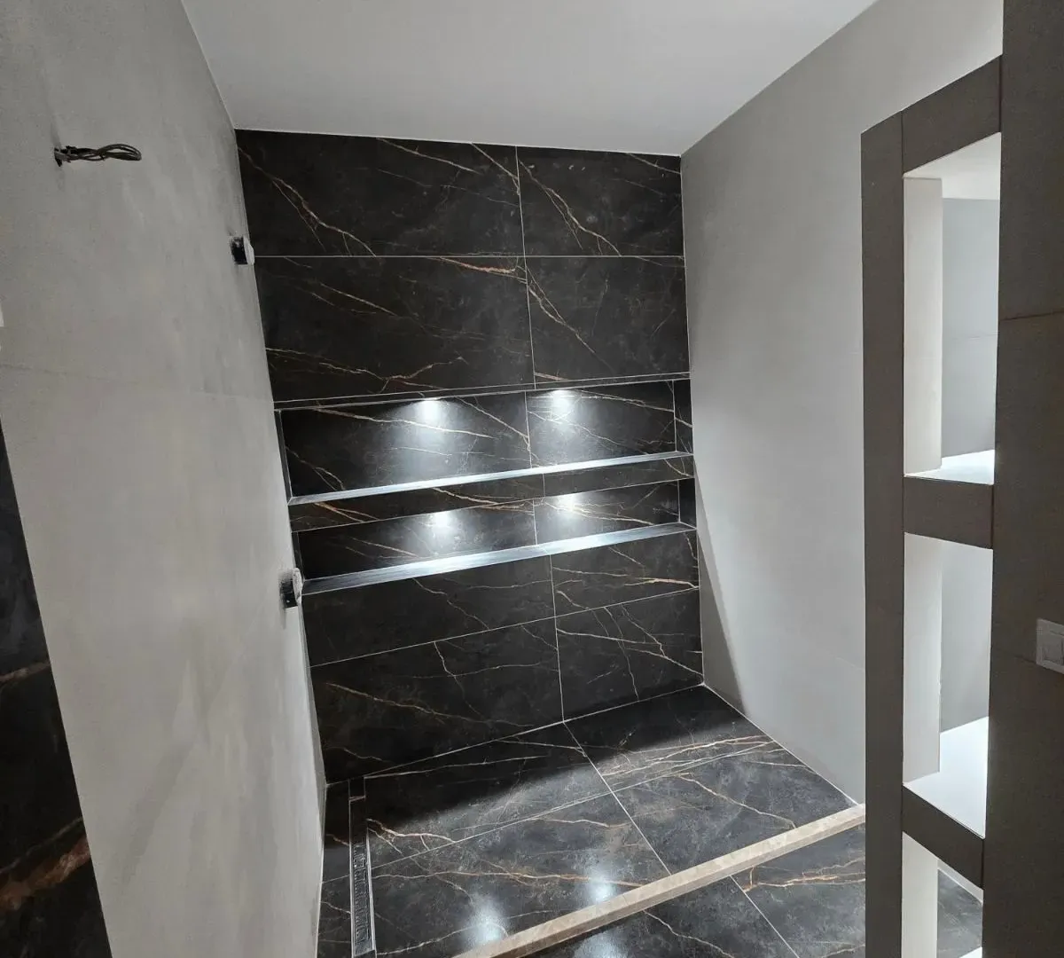 Prodaja, dvosoban stan, 72m², Stari Aerodrom, Podgorica