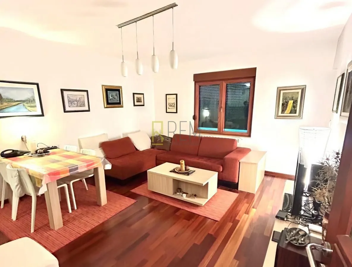 Prodaja, jednosoban stan, 48m², Žabljak, Crna Gora