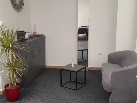Rent, office space, 35m², Centar, Podgorica - image 8
