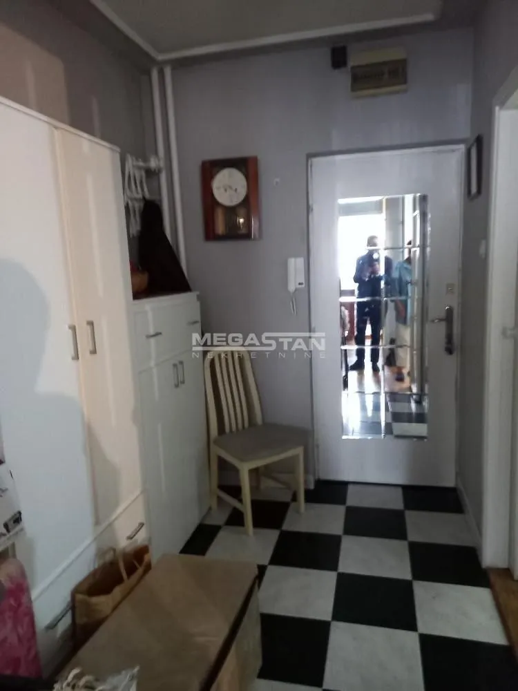 Sale, three bedroom apartment, 78m², Banjica, Voždovac Sve Podlokacije