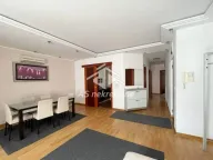 Izdavanje, stan, 130m², Vračar Hram, Vračar Sve Podlokacije - image 4