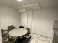 Izdavanje, poslovni prostor, 226m², Podgorica, Crna Gora - image 5