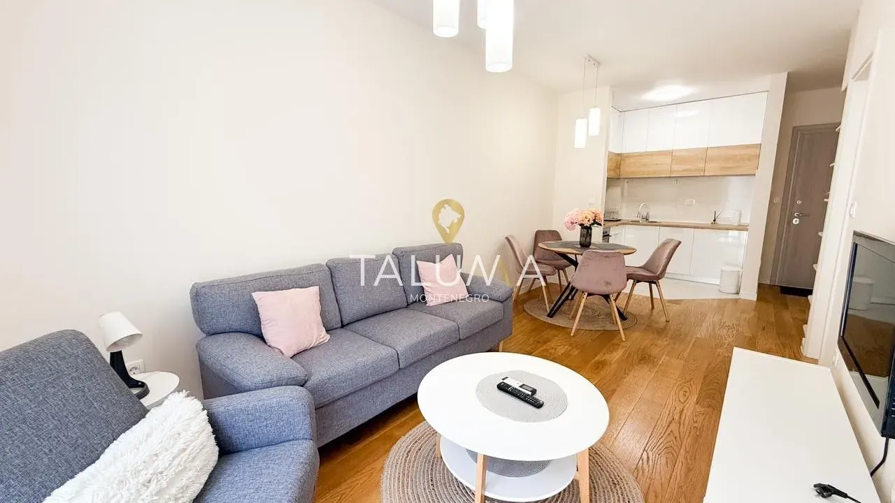 Rent, one bedroom apartment, 40m², City Kvart, Podgorica