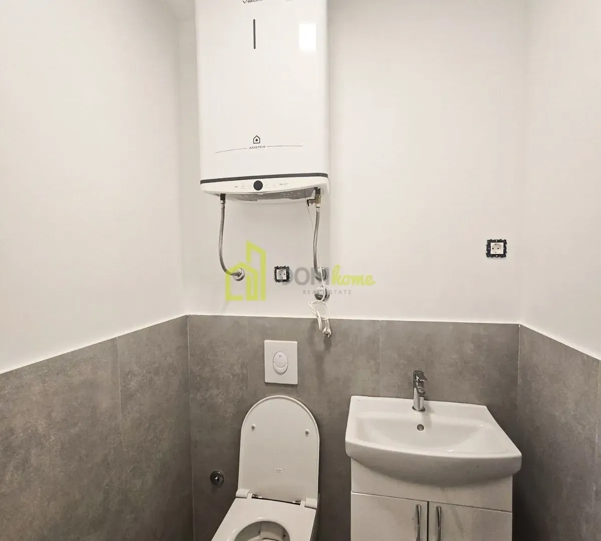 Rent, office space, 95m², City Kvart, Podgorica