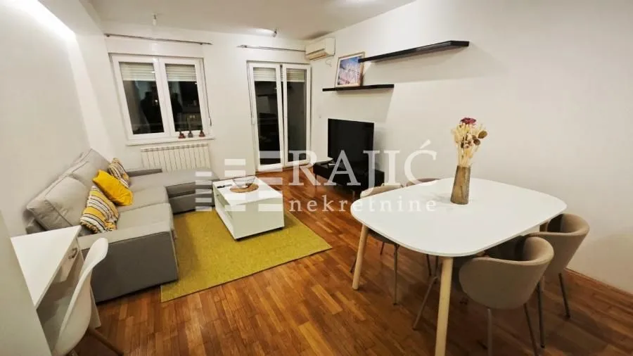 Rent, two bedroom apartment, 50m², Voždovac Sve Podlokacije, Beograd