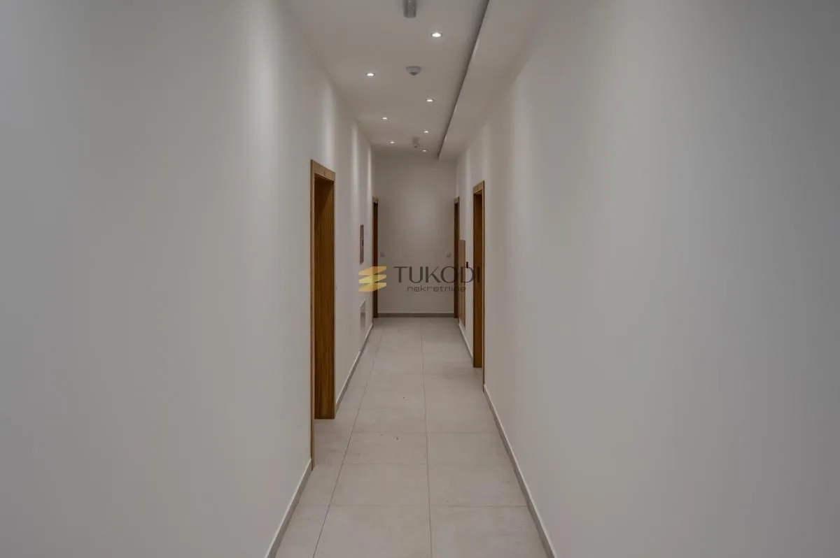 Prodaja, četvorosoban stan, 92m², Telep, Novi Sad Sve Podlokacije