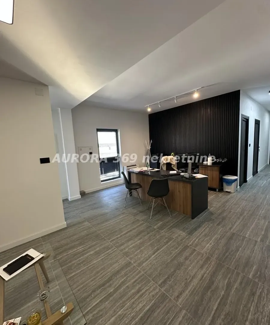 Sale, office space, 600m², Klisa, Novi Sad Sve Podlokacije