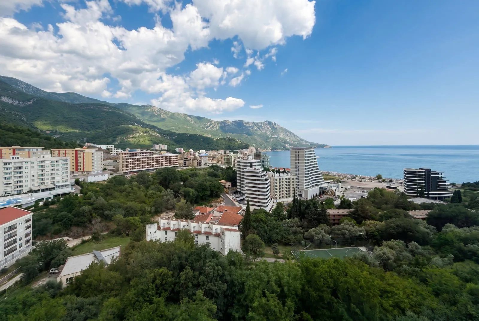 Prodaja, trosoban stan, 72m², Bečići, Budva