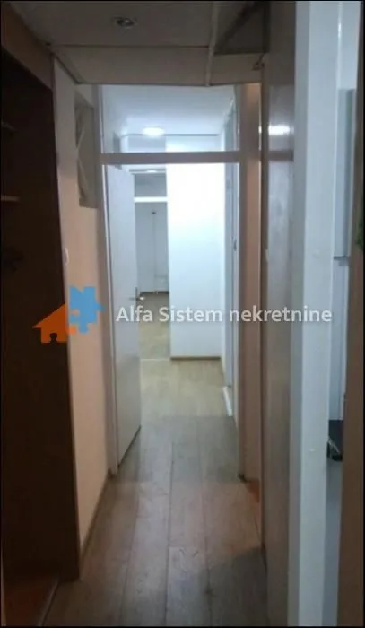 Rent, three bedroom apartment, 90m², Stari Grad, Beograd