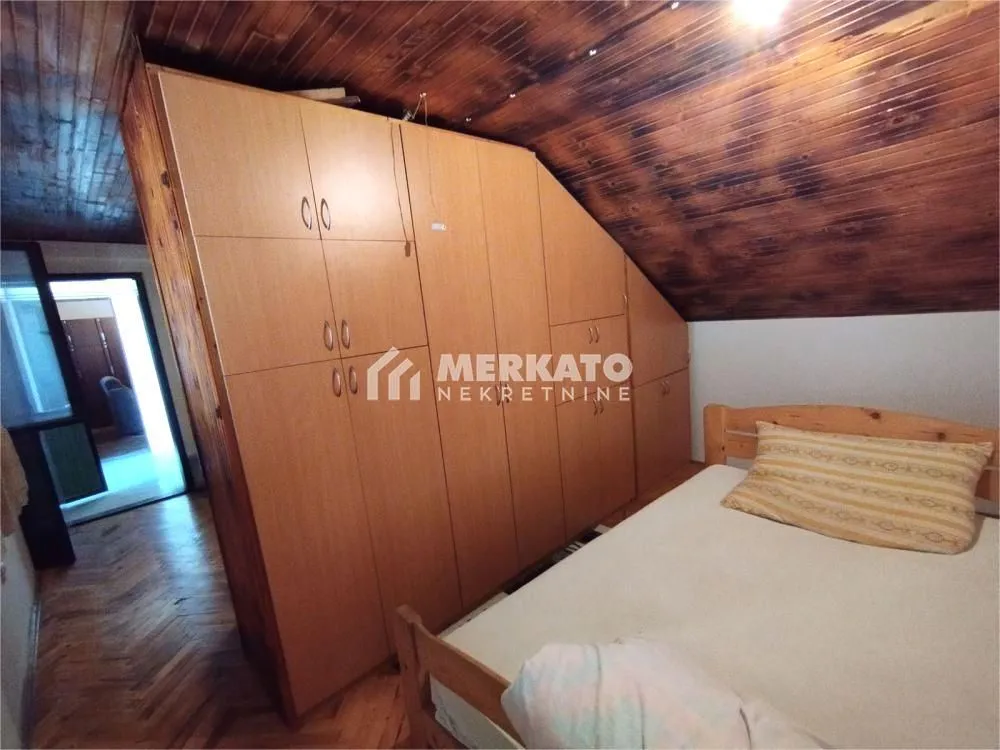 Prodaja, kuća, 249m², Dolja, Zrenjanin