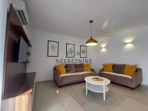 Rent, two bedroom apartment, 70m², Dobrota, Kotor - image 16